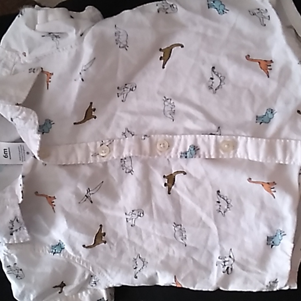 Cute button shirt